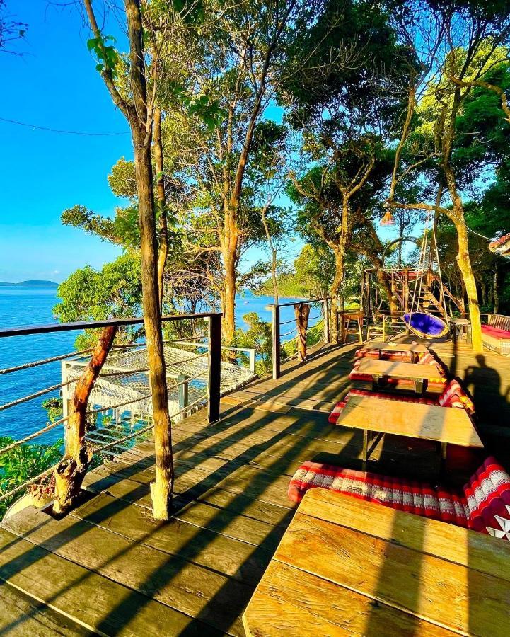 The Cliff Hostel, M'Pay Bay Đảo Koh Rong Samloem Ngoại thất bức ảnh